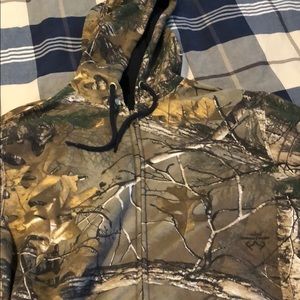 camo zip up hoodie